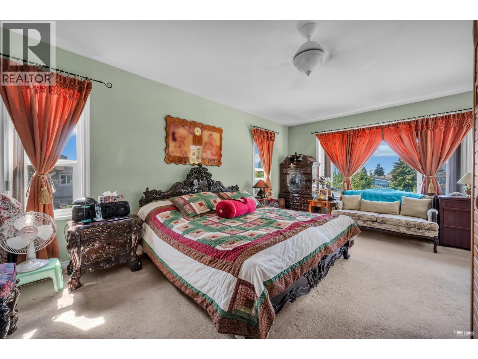 Photo 17 of 7093 Dow Avenue, Burnaby BC
