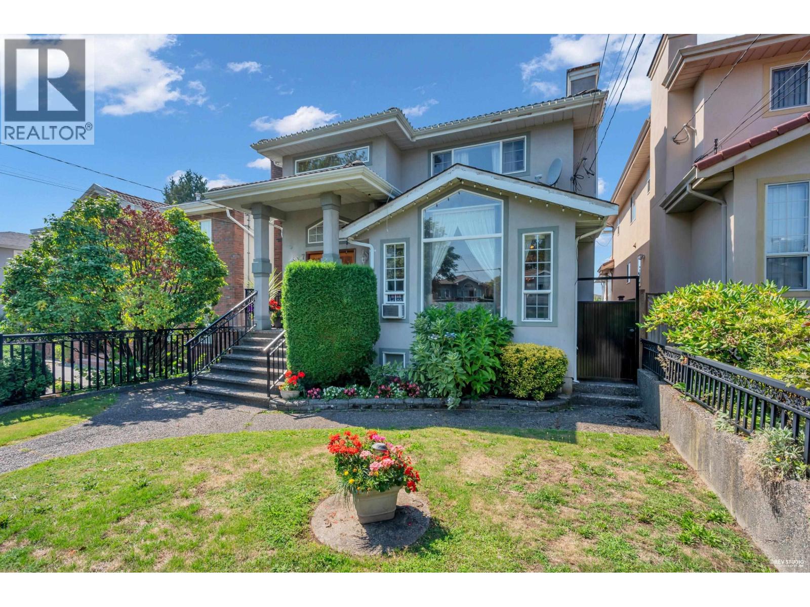 Photo 2 of 7093 Dow Avenue, Burnaby BC
