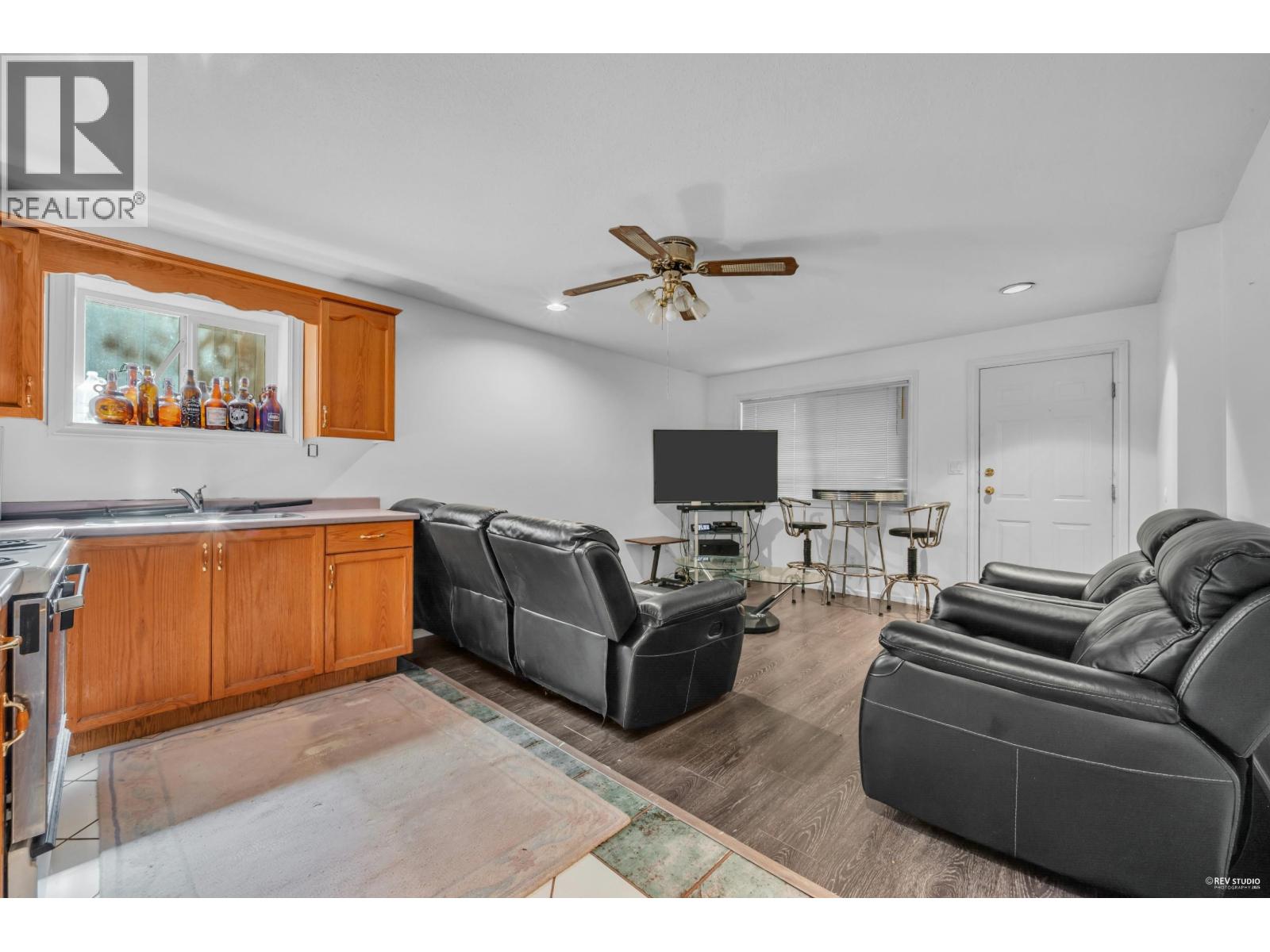 Photo 24 of 7093 Dow Avenue, Burnaby BC