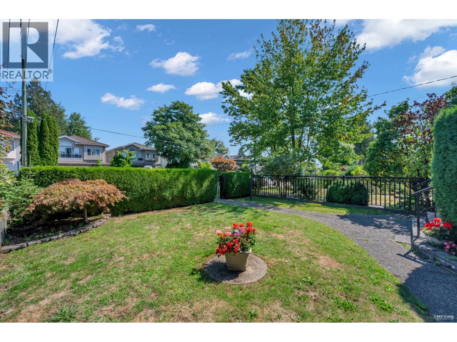 Photo 27 of 7093 Dow Avenue, Burnaby BC