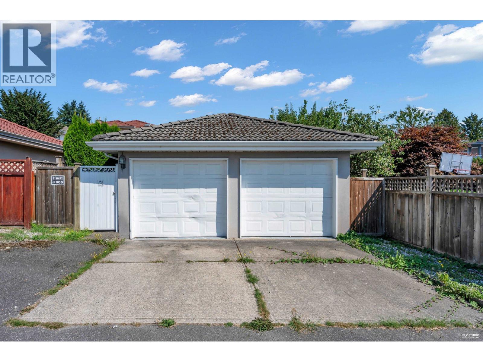 Photo 33 of 7093 Dow Avenue, Burnaby BC