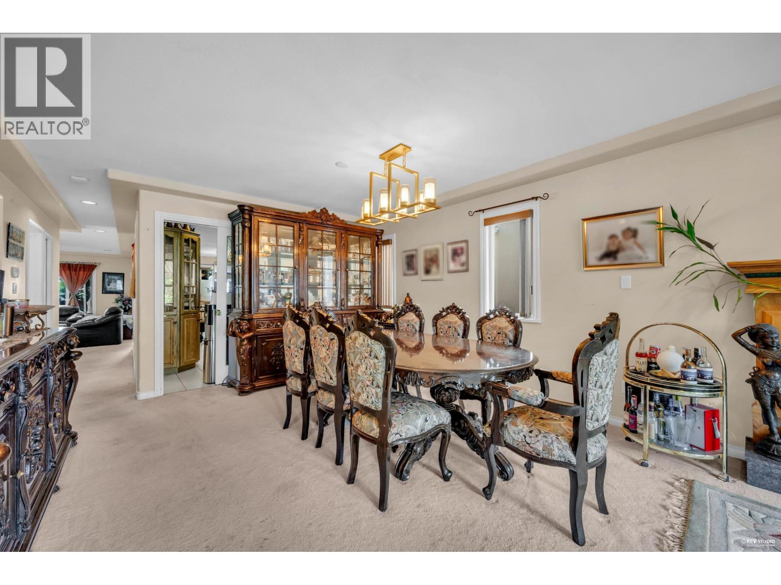 Photo 8 of 7093 Dow Avenue, Burnaby BC