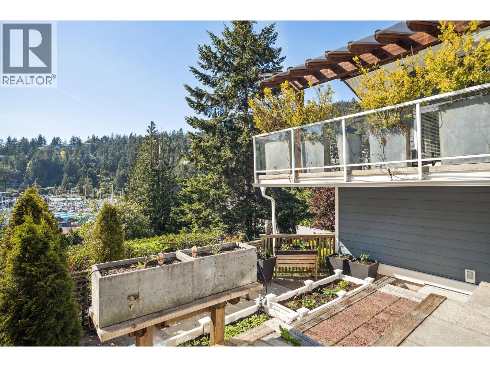 5755 TELEGRAPH TRAIL, West Vancouver