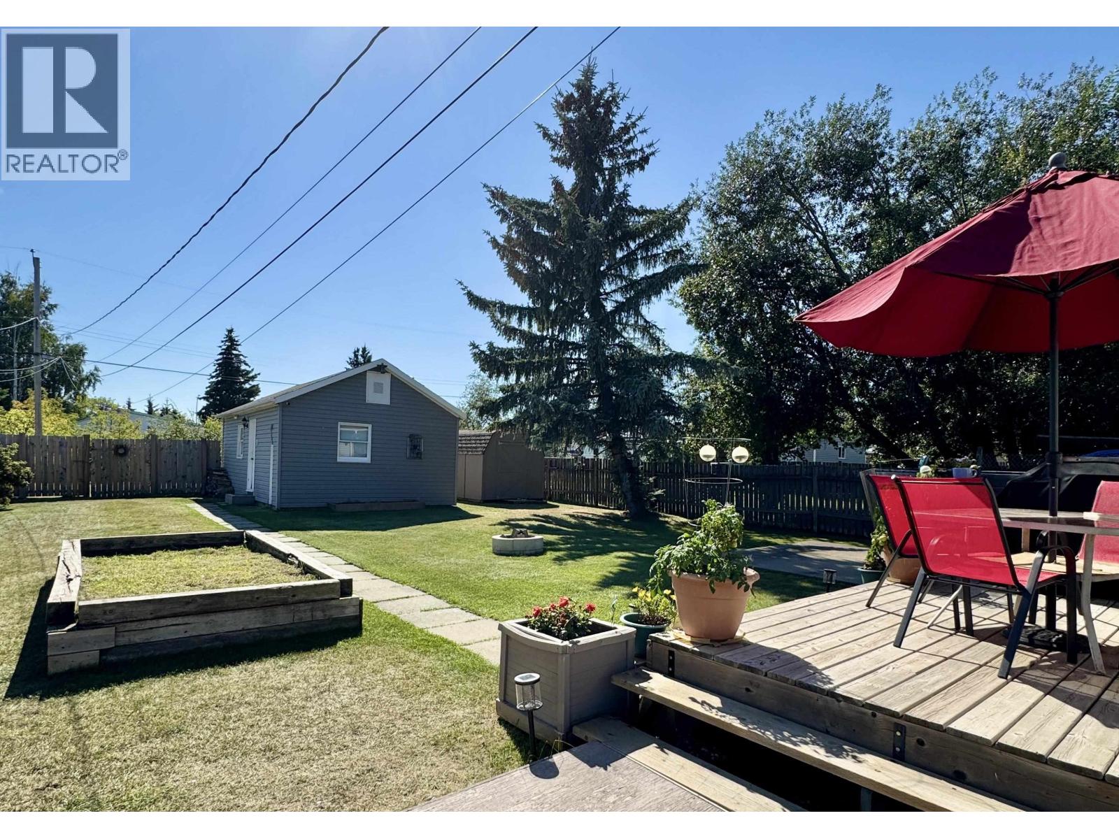 Photo 21 of 8219 98 Avenue, Fort St John BC