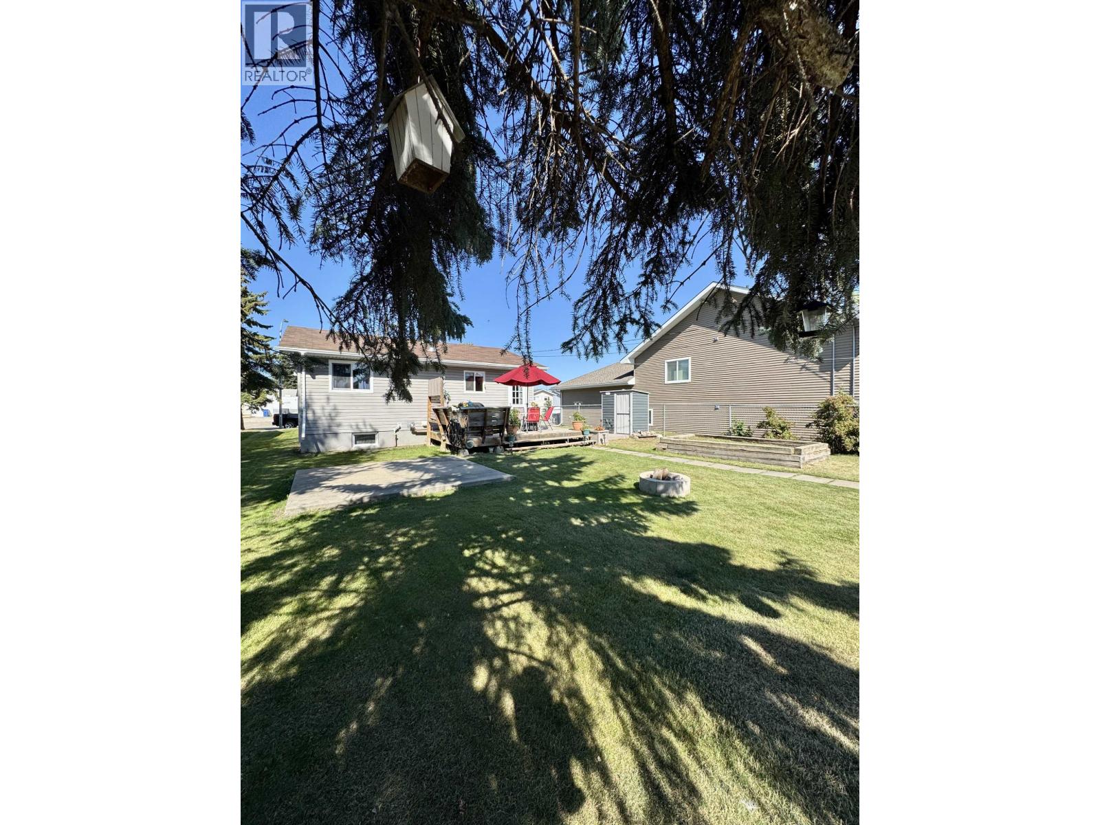 Photo 25 of 8219 98 Avenue, Fort St John BC
