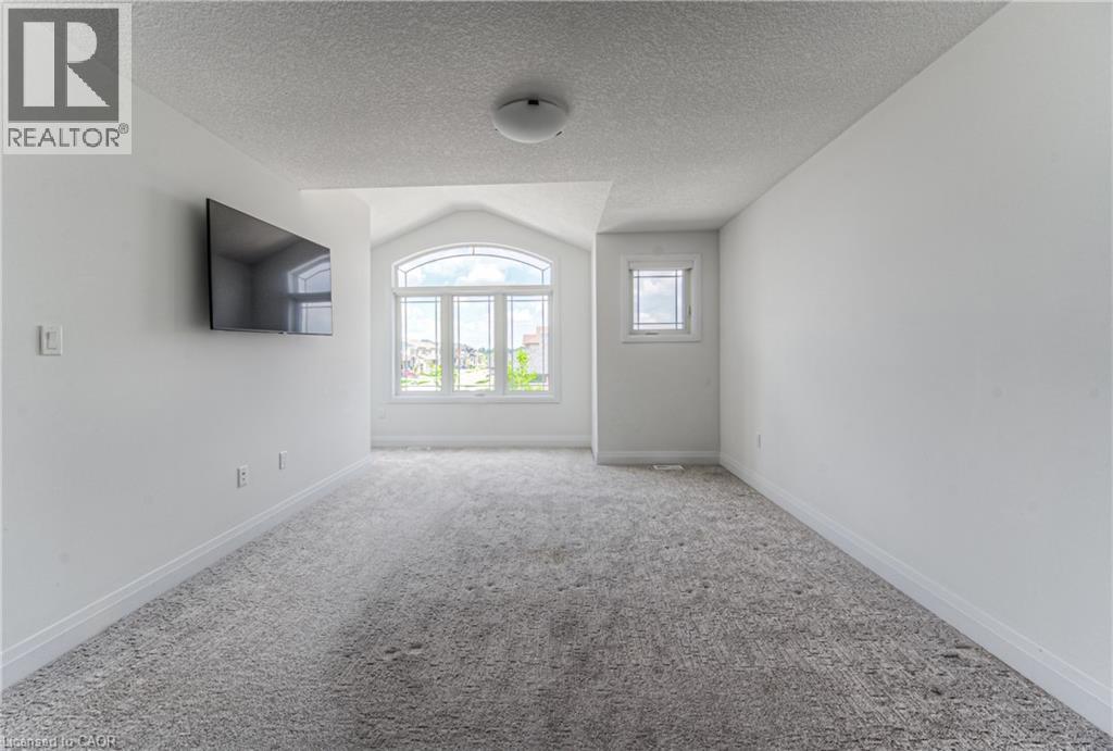 Photo 23 of 92 Lasby Lane, Breslau ON