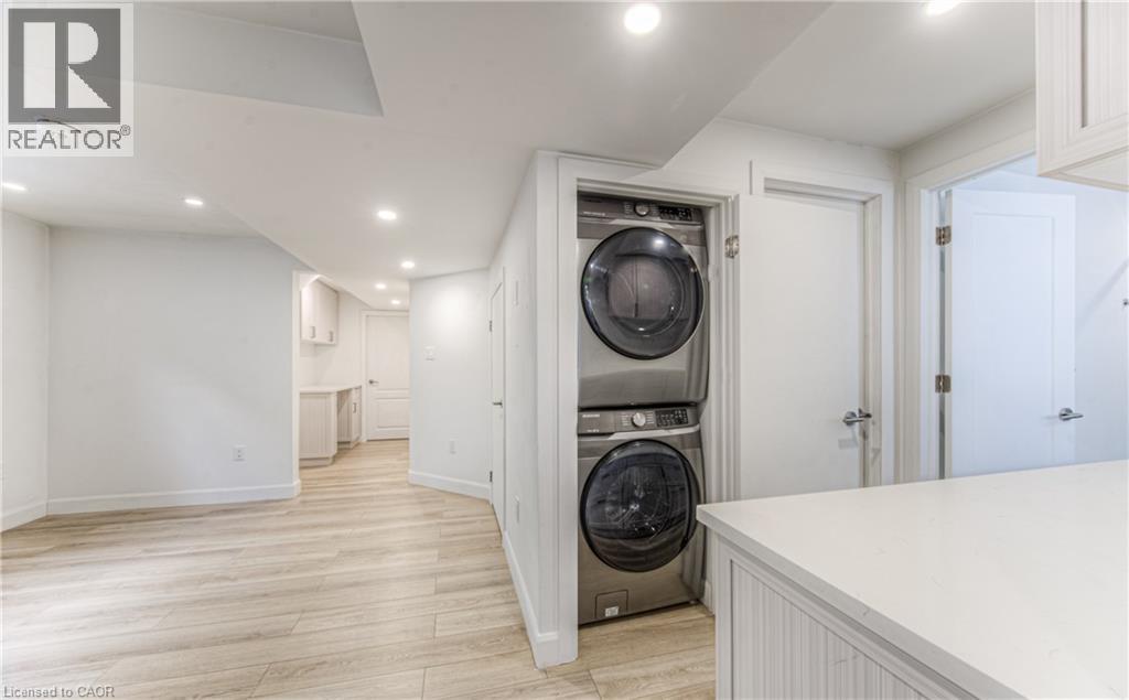 Photo 33 of 92 Lasby Lane, Breslau ON