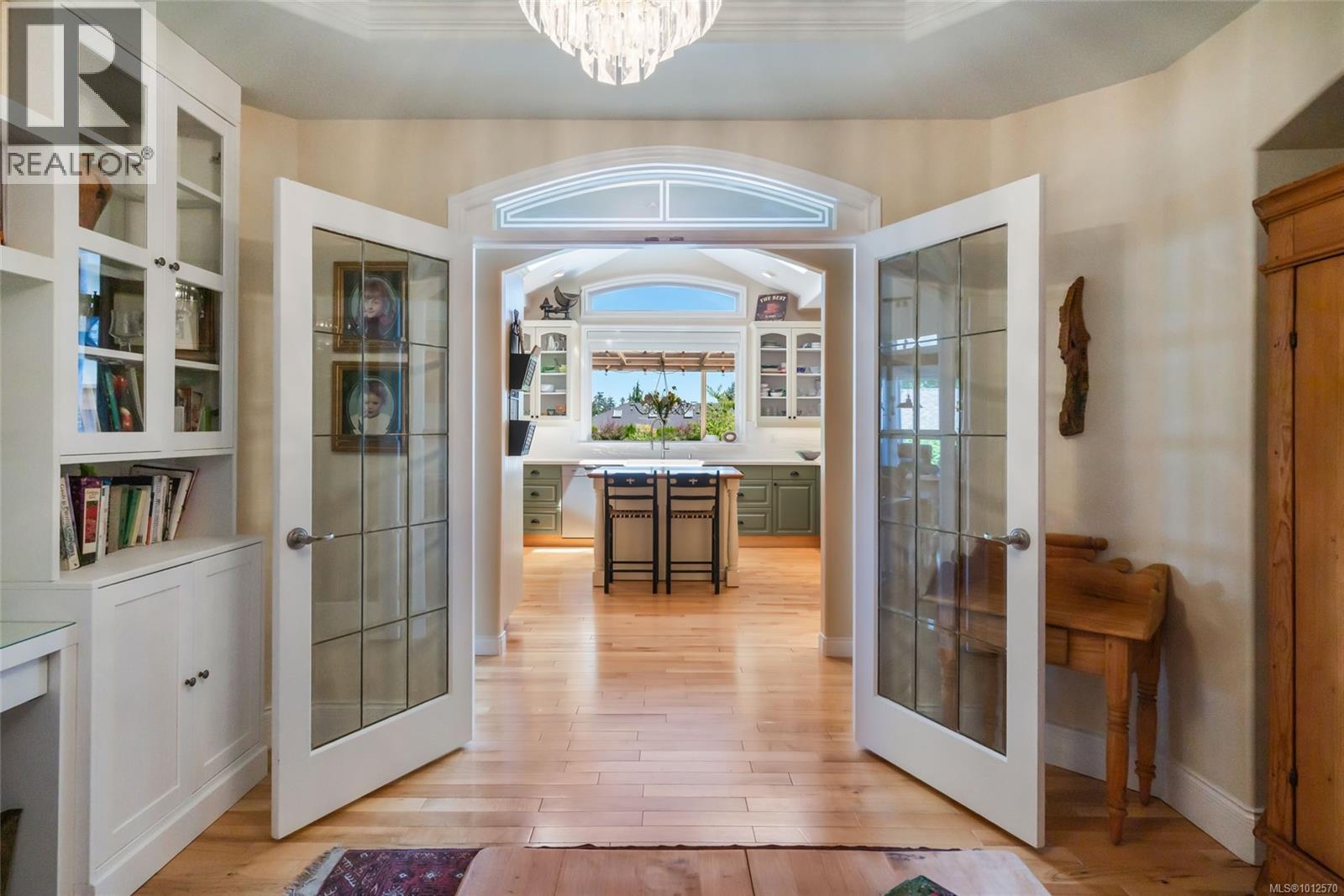 Photo 15 of 500 Muirfield Close, Qualicum Beach BC