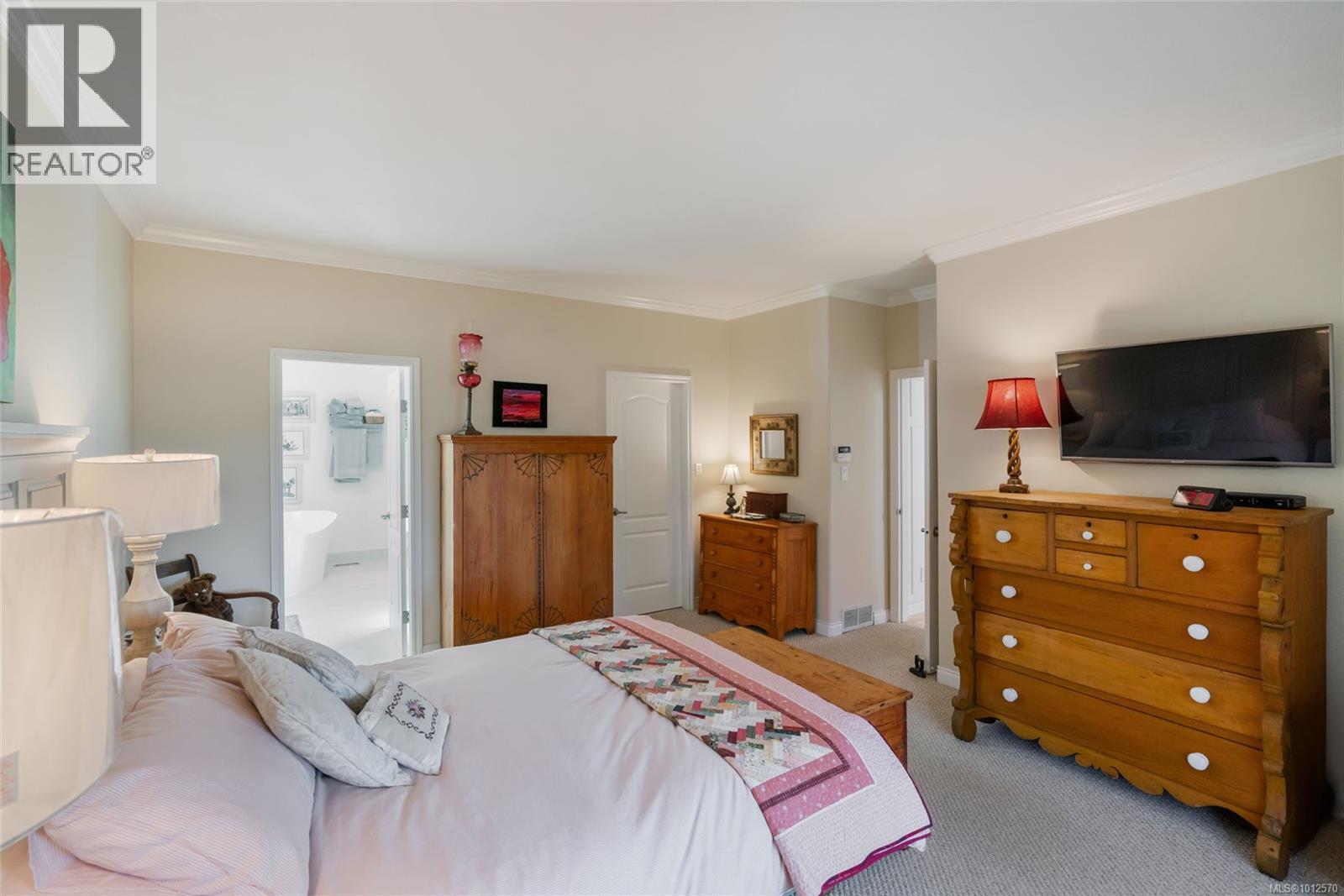 Photo 21 of 500 Muirfield Close, Qualicum Beach BC