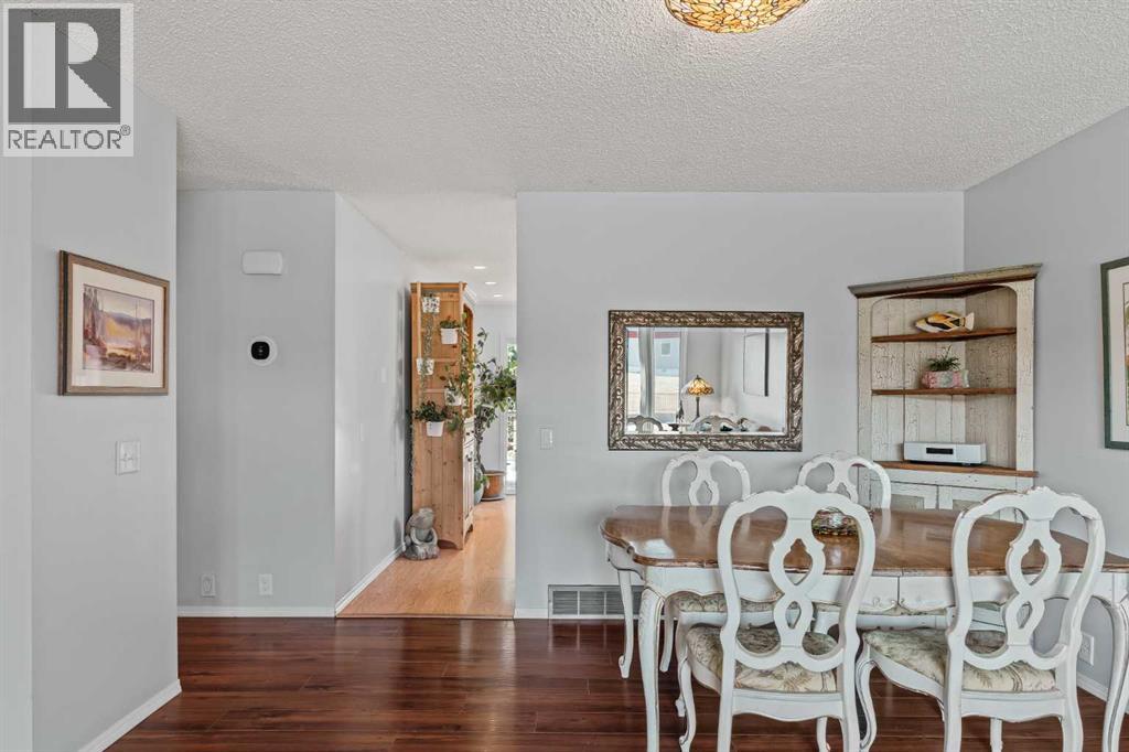 Photo 11 of 20 Hunters Gate, Okotoks AB