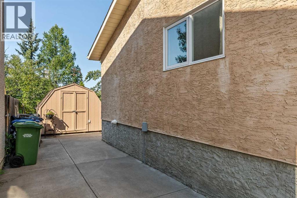 Photo 44 of 20 Hunters Gate, Okotoks AB