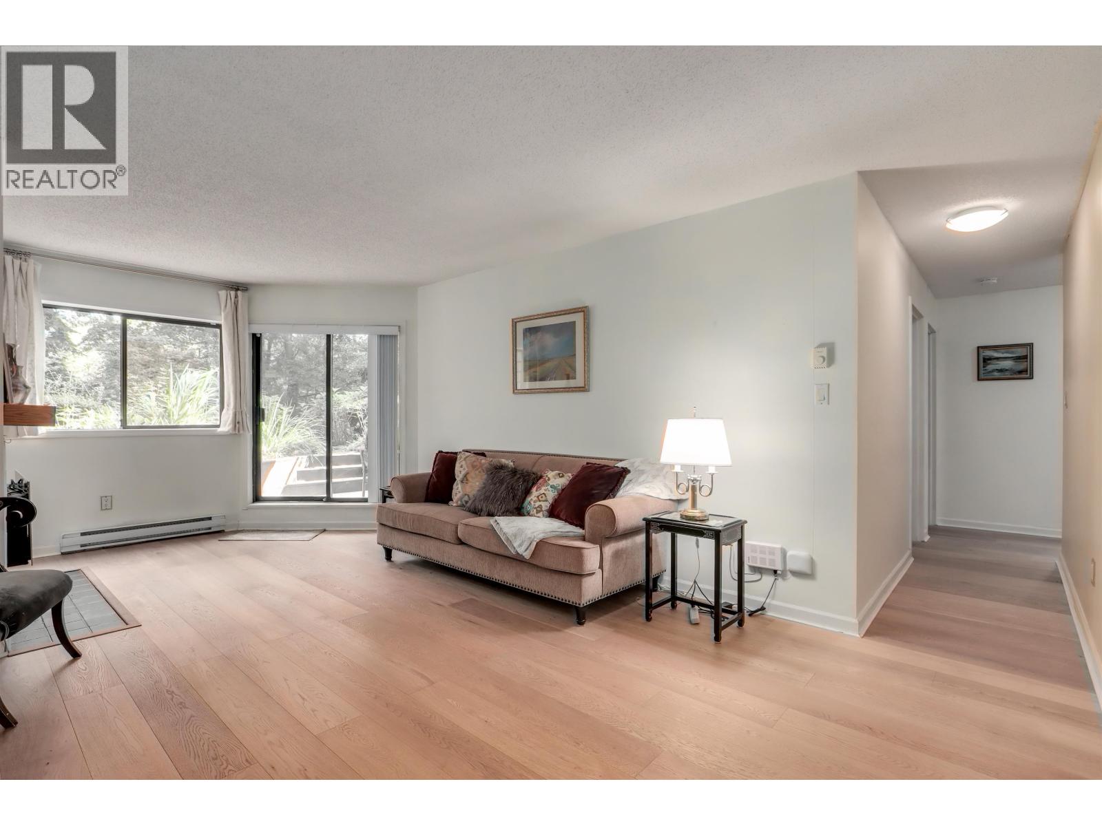Photo 6 of G 04 1690 Augusta Avenue, Burnaby BC