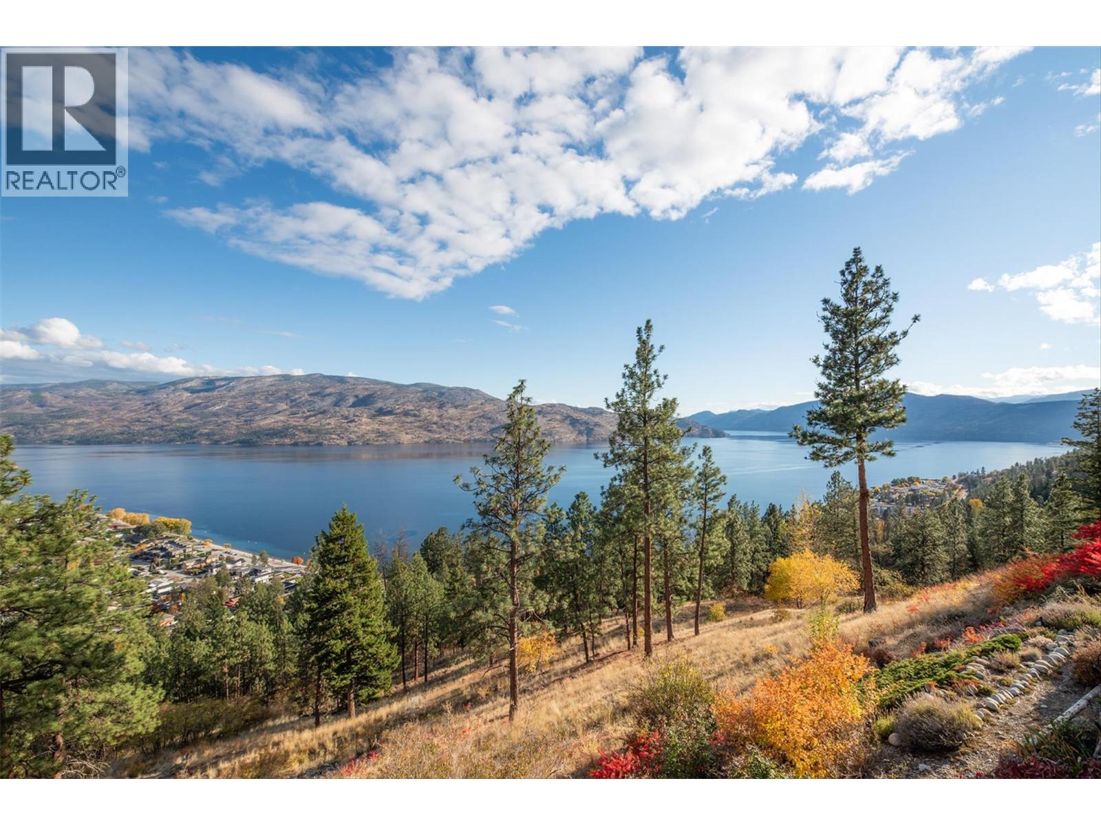 103 4470 Ponderosa Drive, Peachland