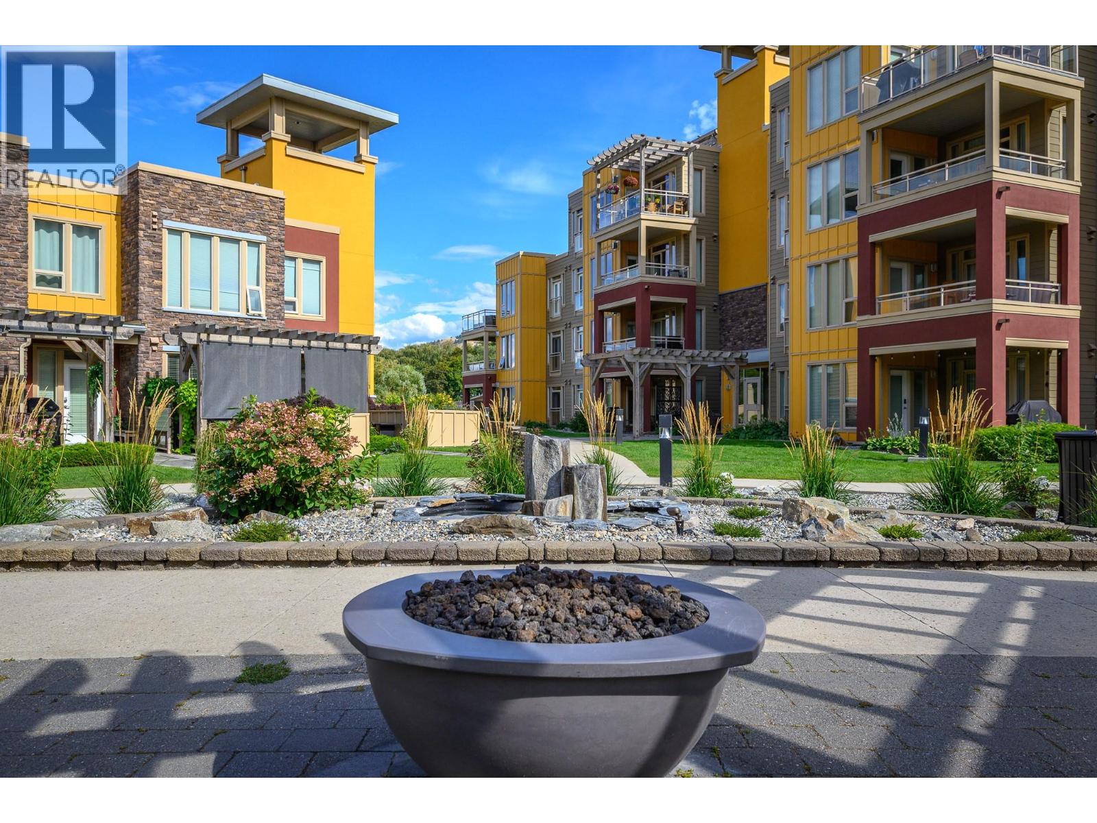 7343 Okanagan Landing Road Unit# 1210, Vernon