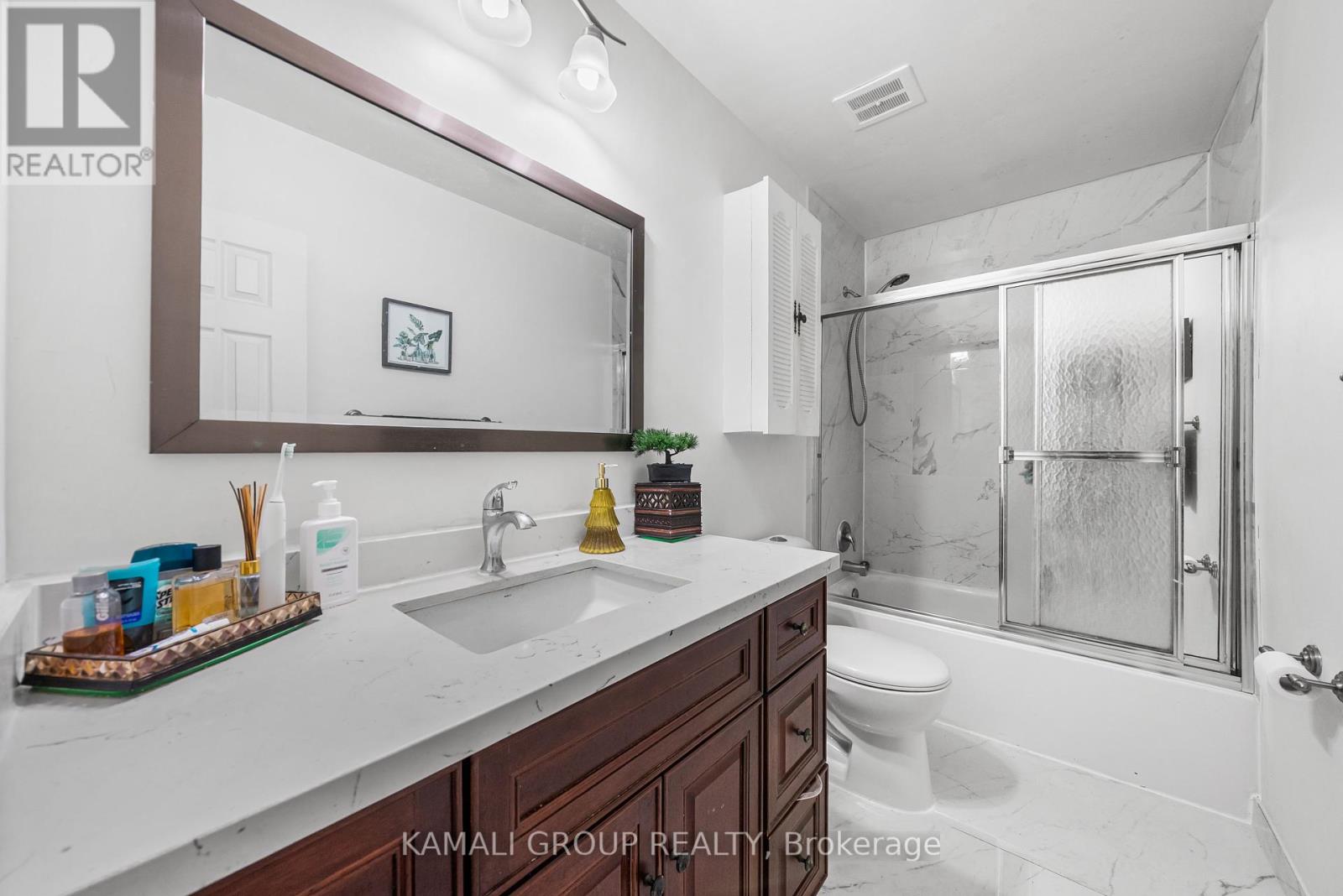 Photo 20 of 16 Elise Terrace, Toronto ON