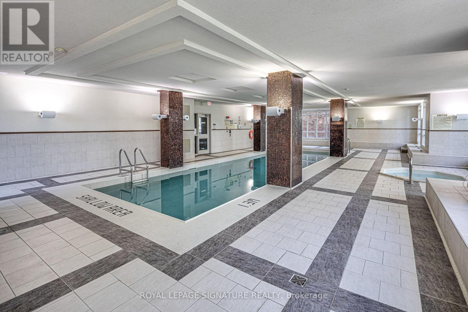 Photo 21 of 402 212 Eglinton Avenue, Toronto ON