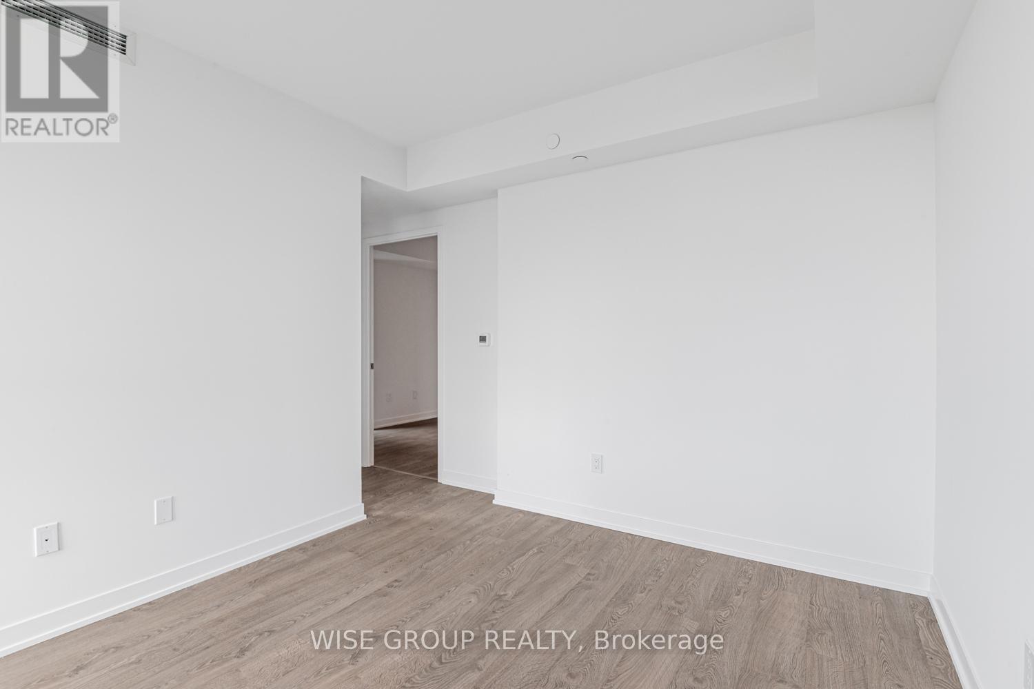 Photo 6 of 906 500 Wilson Avenue, Toronto ON