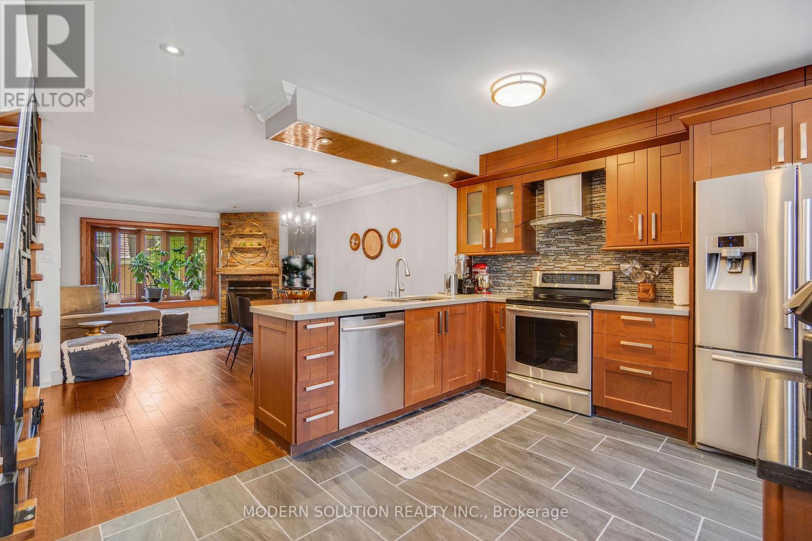 Photo 16 of 9 Douville Court, Toronto ON