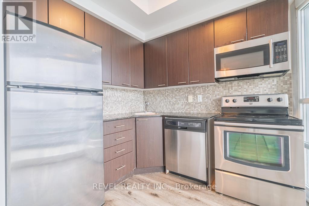 Photo 16 of 1206 15 Bruyeres Mews, Toronto ON
