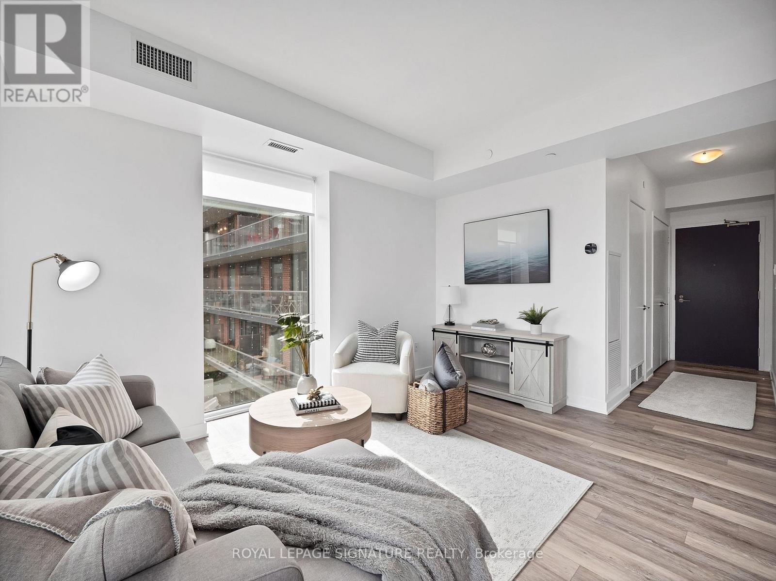 Photo 3 of 420 106 Dovercourt Road, Toronto ON