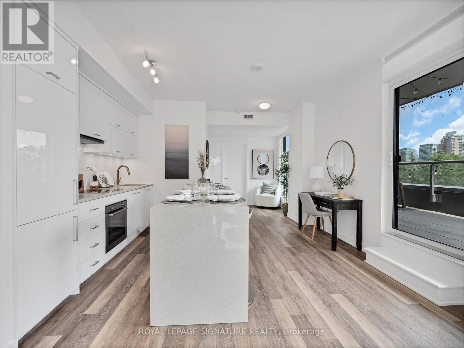 Photo 4 of 420 106 Dovercourt Road, Toronto ON