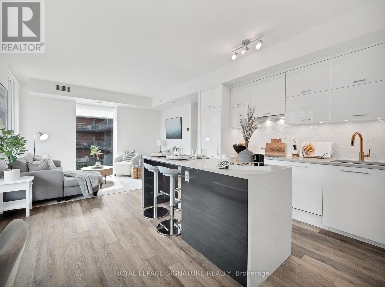 Photo 6 of 420 106 Dovercourt Road, Toronto ON