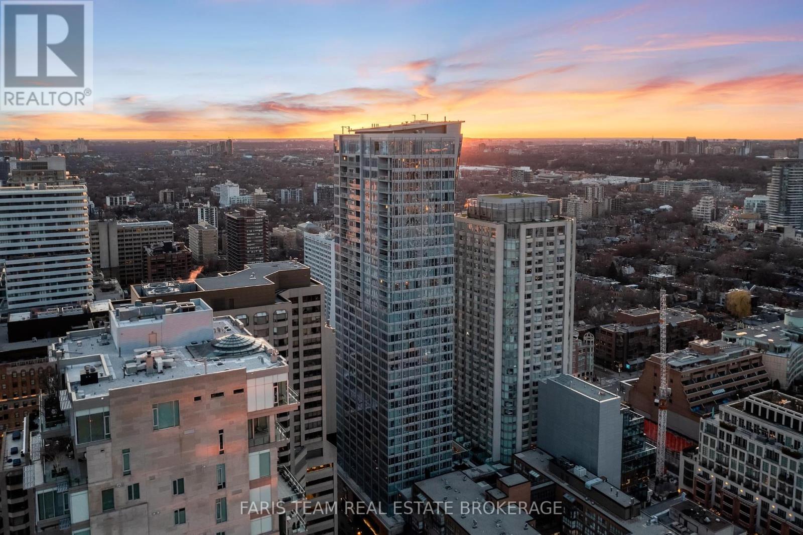 Photo 1 of 3501 200 Cumberland Street, Toronto ON