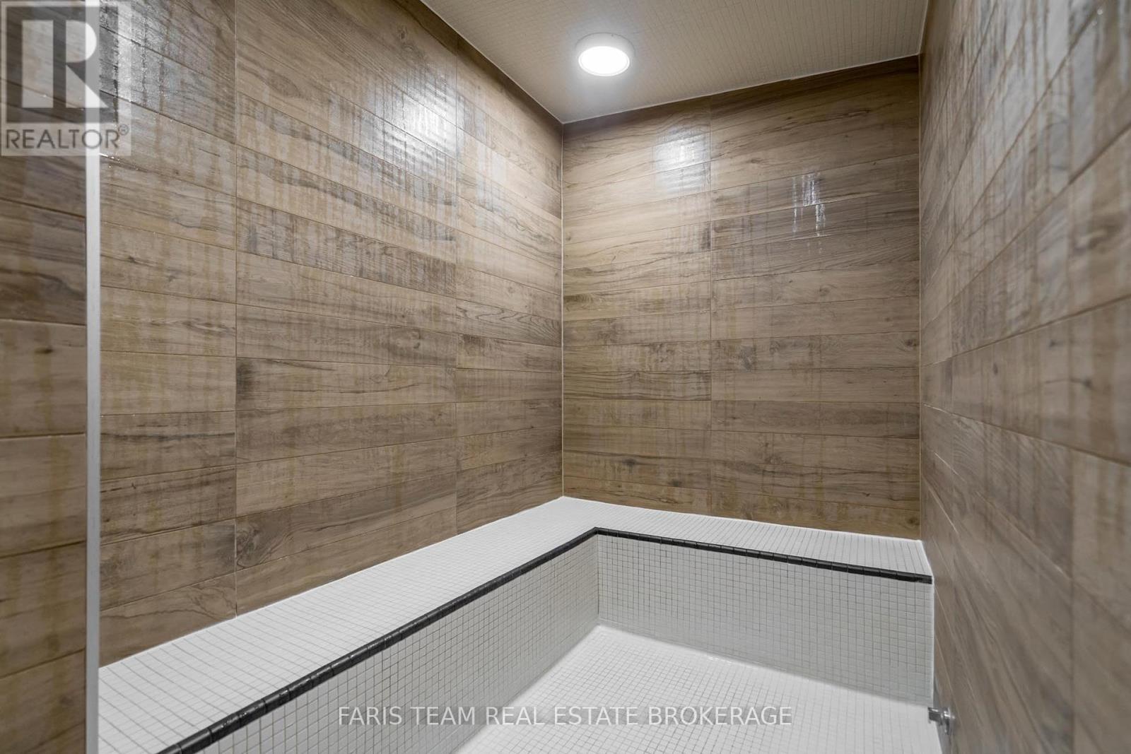 Photo 42 of 3501 200 Cumberland Street, Toronto ON
