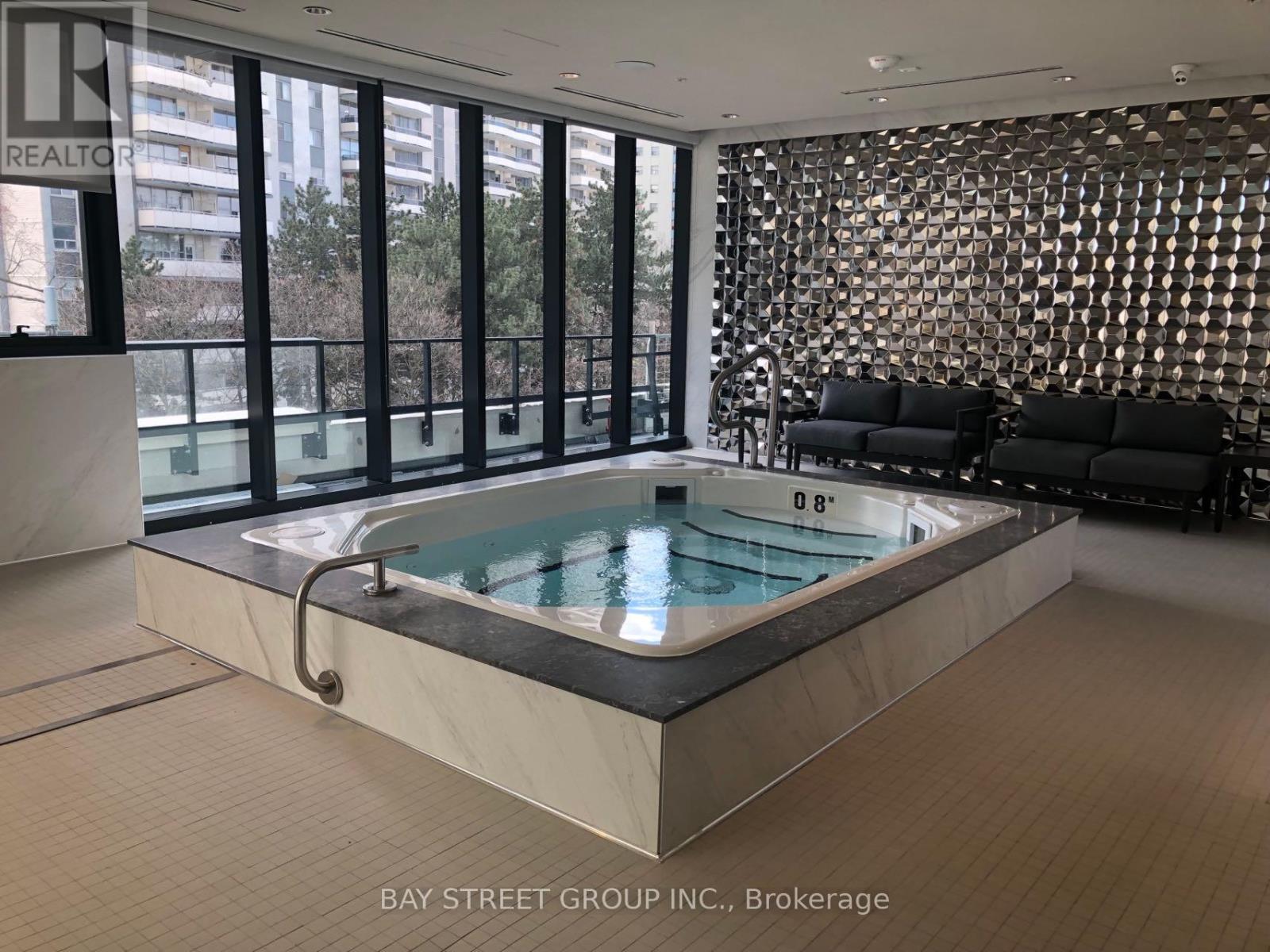 Photo 21 of 1009 575 Bloor Street, Toronto ON