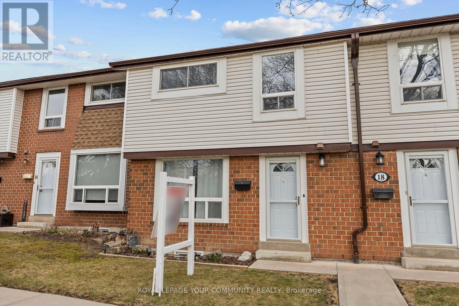 Photo 2 of 16 Patience Lane, Ajax ON