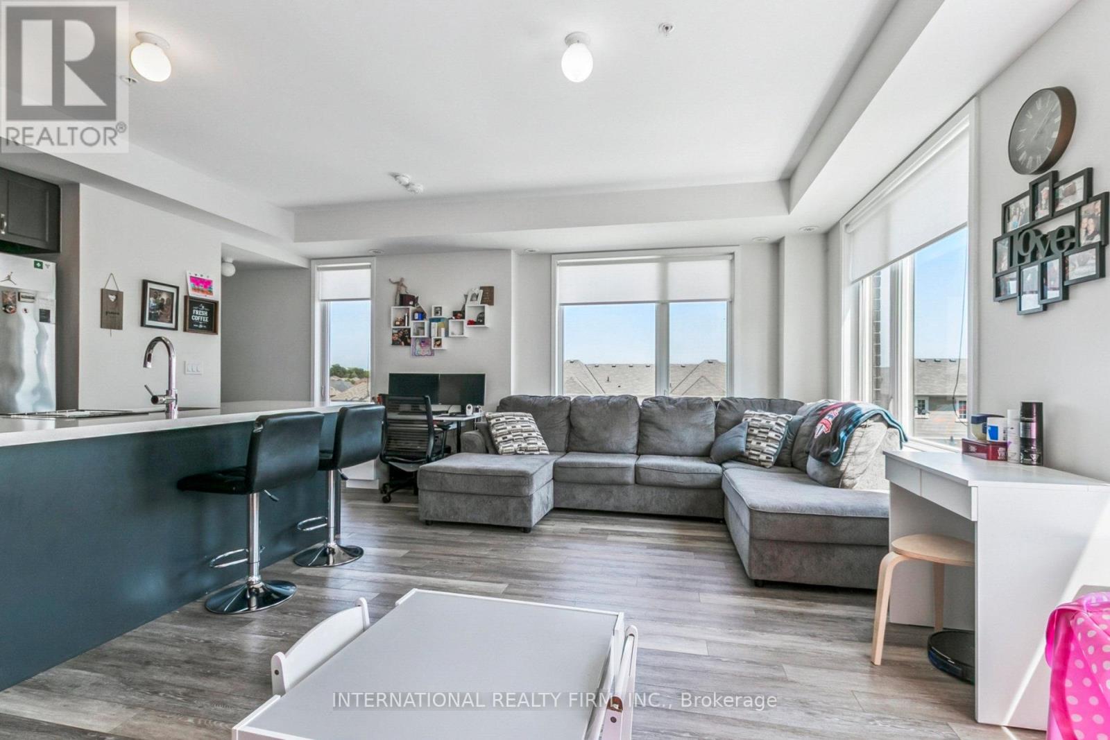 Photo 12 of 313 1711 Pure Springs Boulevard, Pickering ON