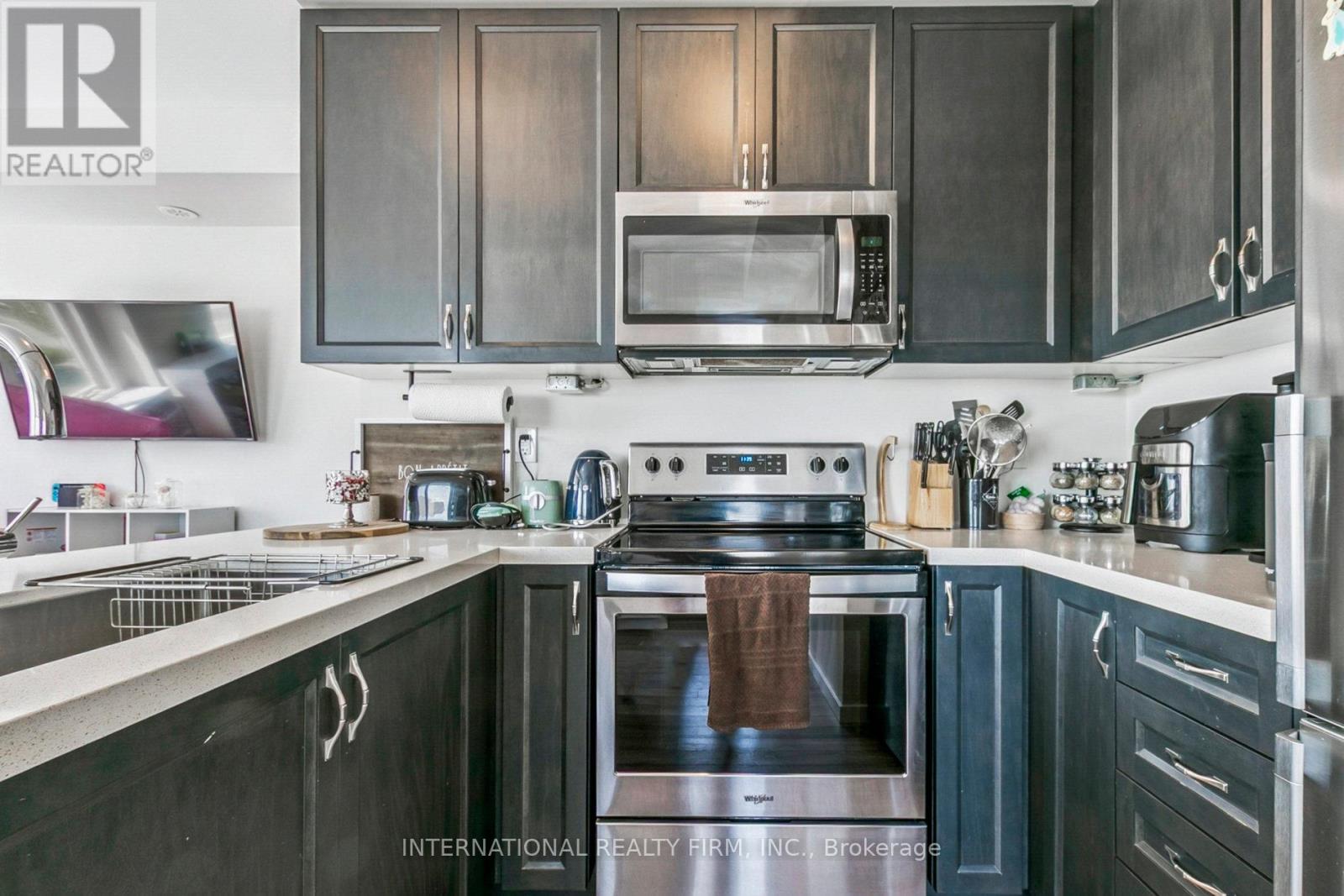 Photo 23 of 313 1711 Pure Springs Boulevard, Pickering ON