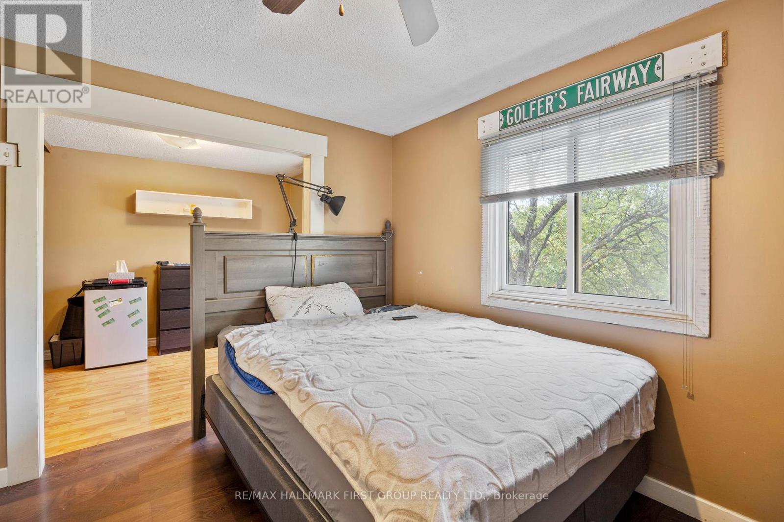 Photo 29 of 38 371 Orton Park Road, Toronto ON