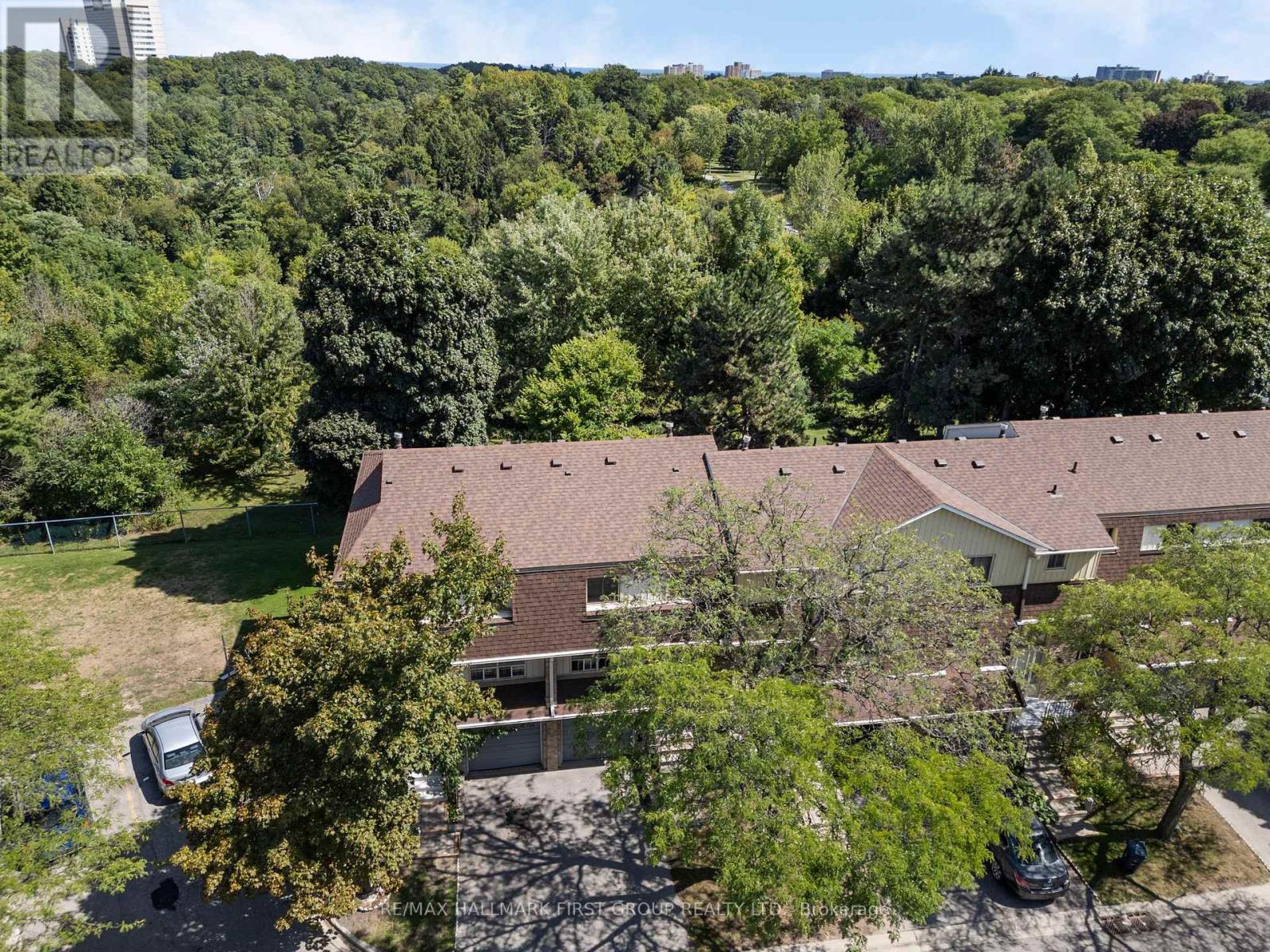 Photo 6 of 38 371 Orton Park Road, Toronto ON
