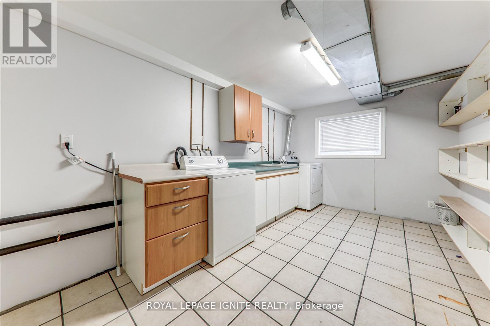 Photo 3 of Bsmt 1279 Northmount Street, Oshawa ON