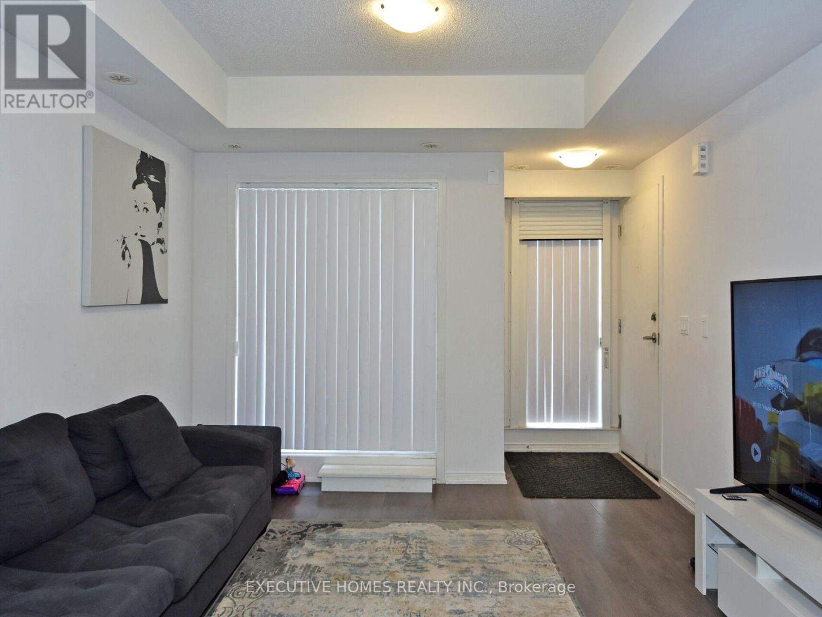 Photo 7 of 8825 Sheppard Avenue, Toronto ON