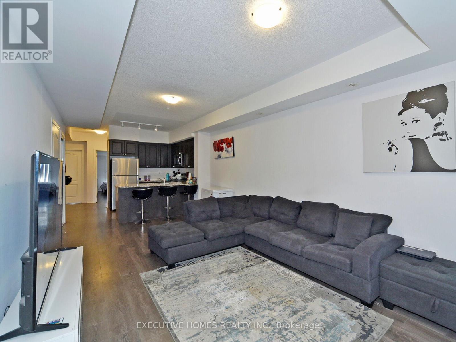 Photo 9 of 8825 Sheppard Avenue, Toronto ON