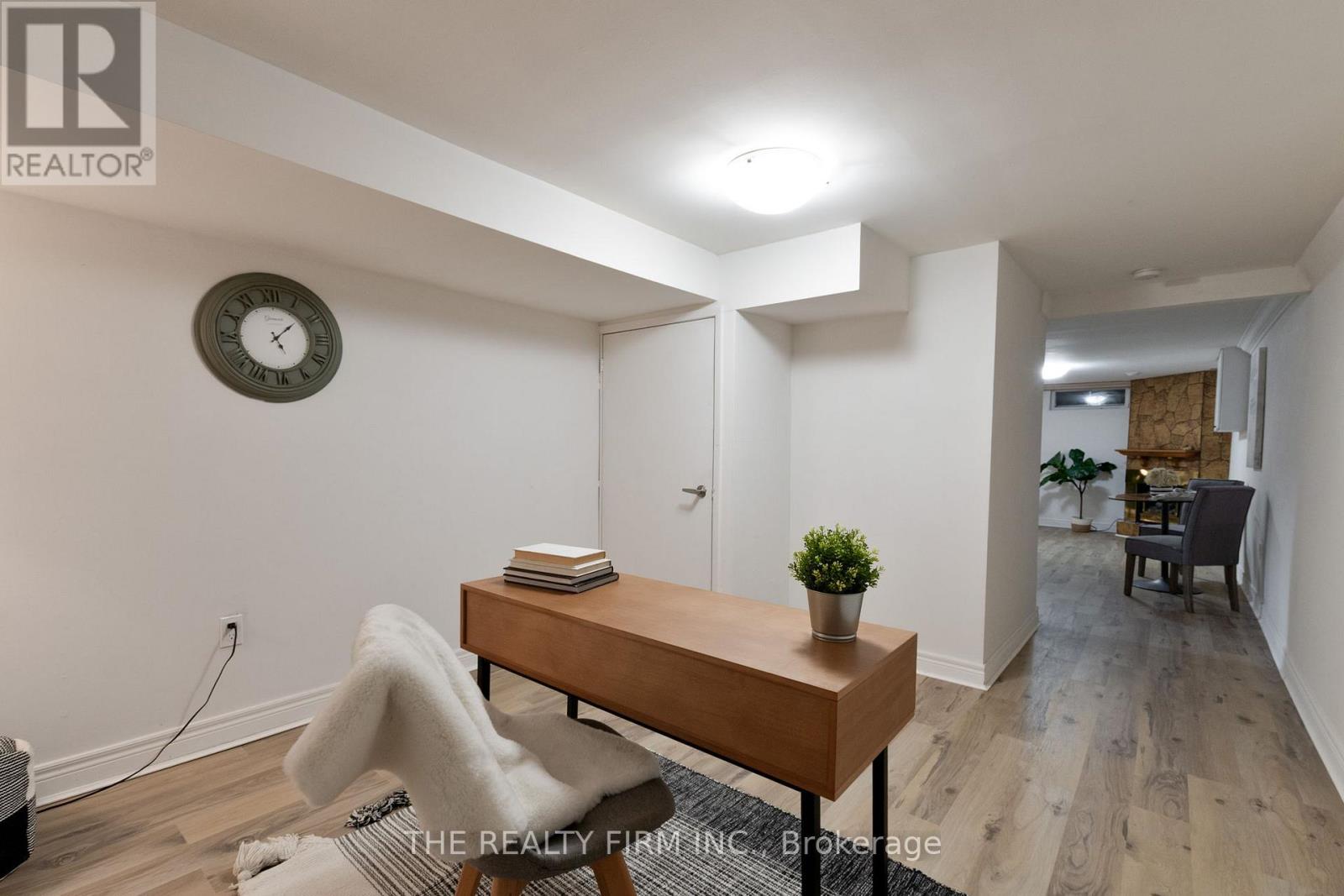 Photo 24 of 10 Stroud Crescent, London South ON