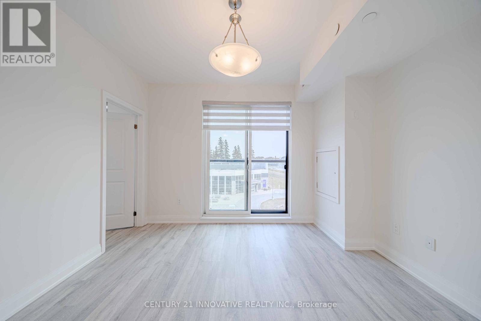 Photo 10 of 619 9700 Ninth Line, Markham ON