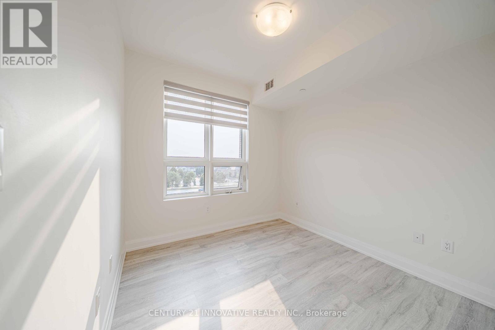 Photo 23 of 619 9700 Ninth Line, Markham ON