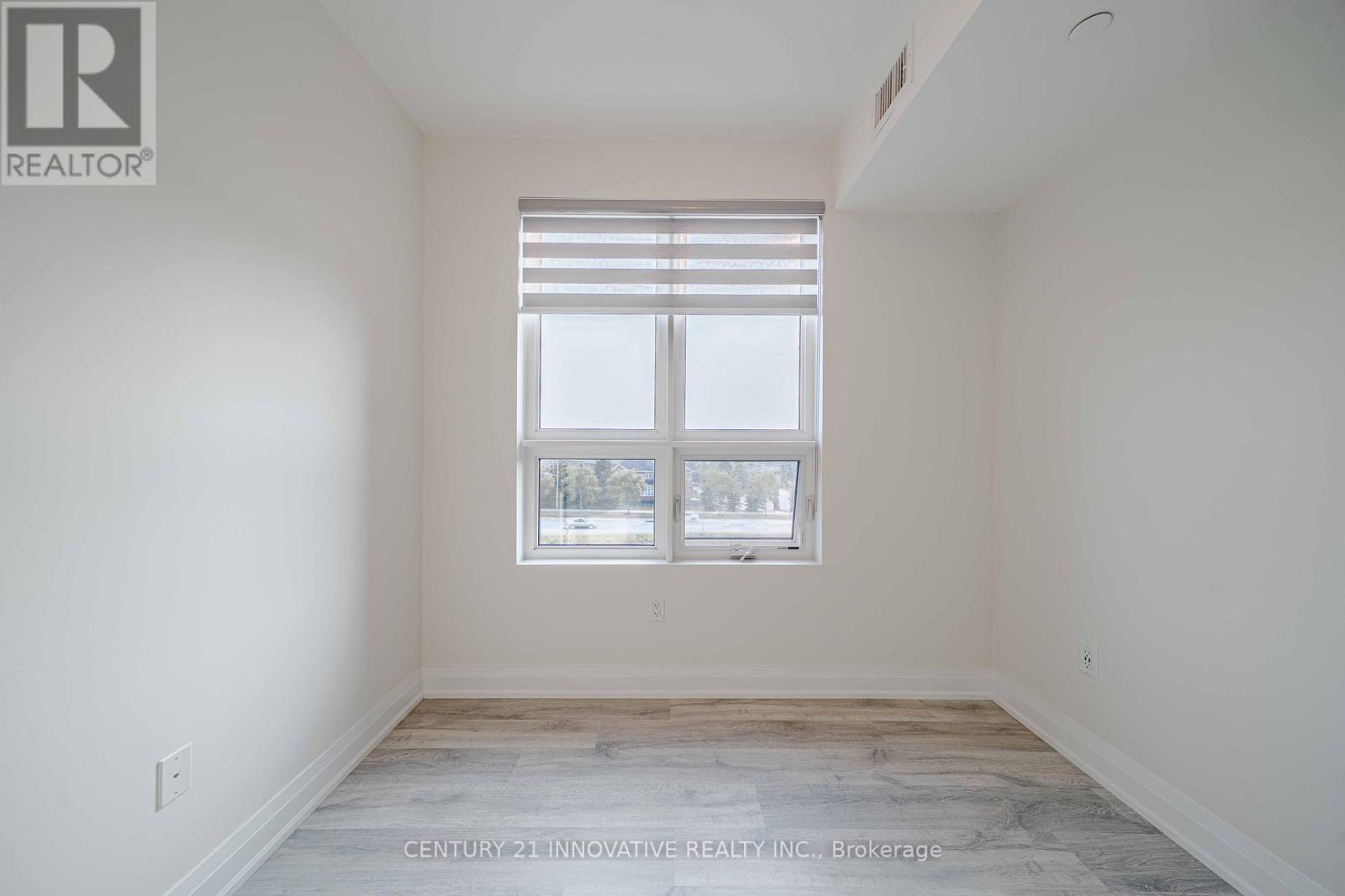 Photo 24 of 619 9700 Ninth Line, Markham ON