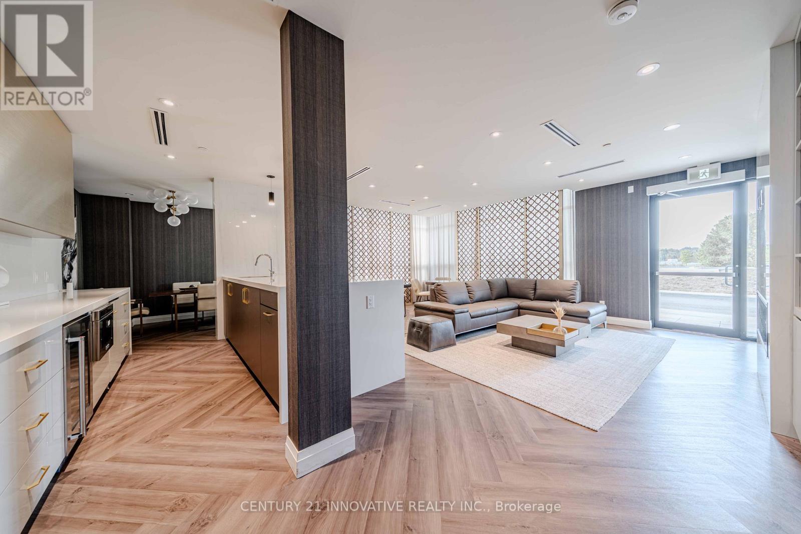Photo 33 of 619 9700 Ninth Line, Markham ON