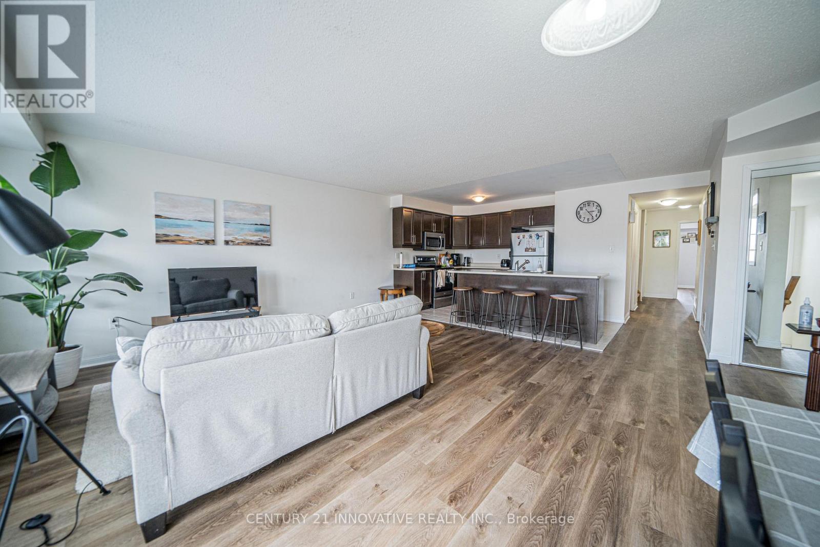 Photo 13 of 1 3034 Bur Oak Avenue, Markham ON