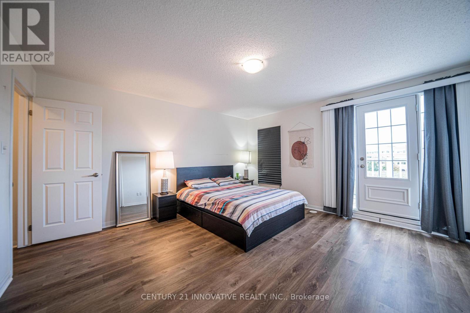 Photo 18 of 1 3034 Bur Oak Avenue, Markham ON