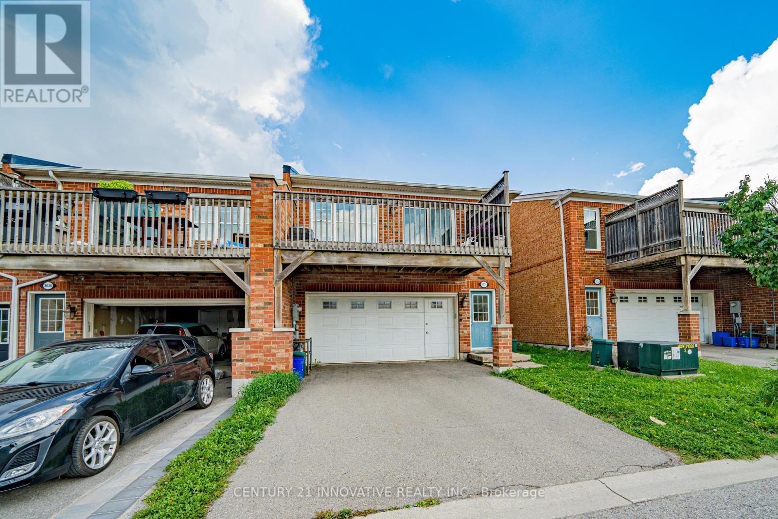 Photo 2 of 1 3034 Bur Oak Avenue, Markham ON
