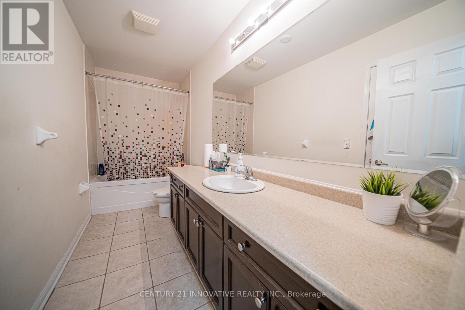 Photo 23 of 1 3034 Bur Oak Avenue, Markham ON