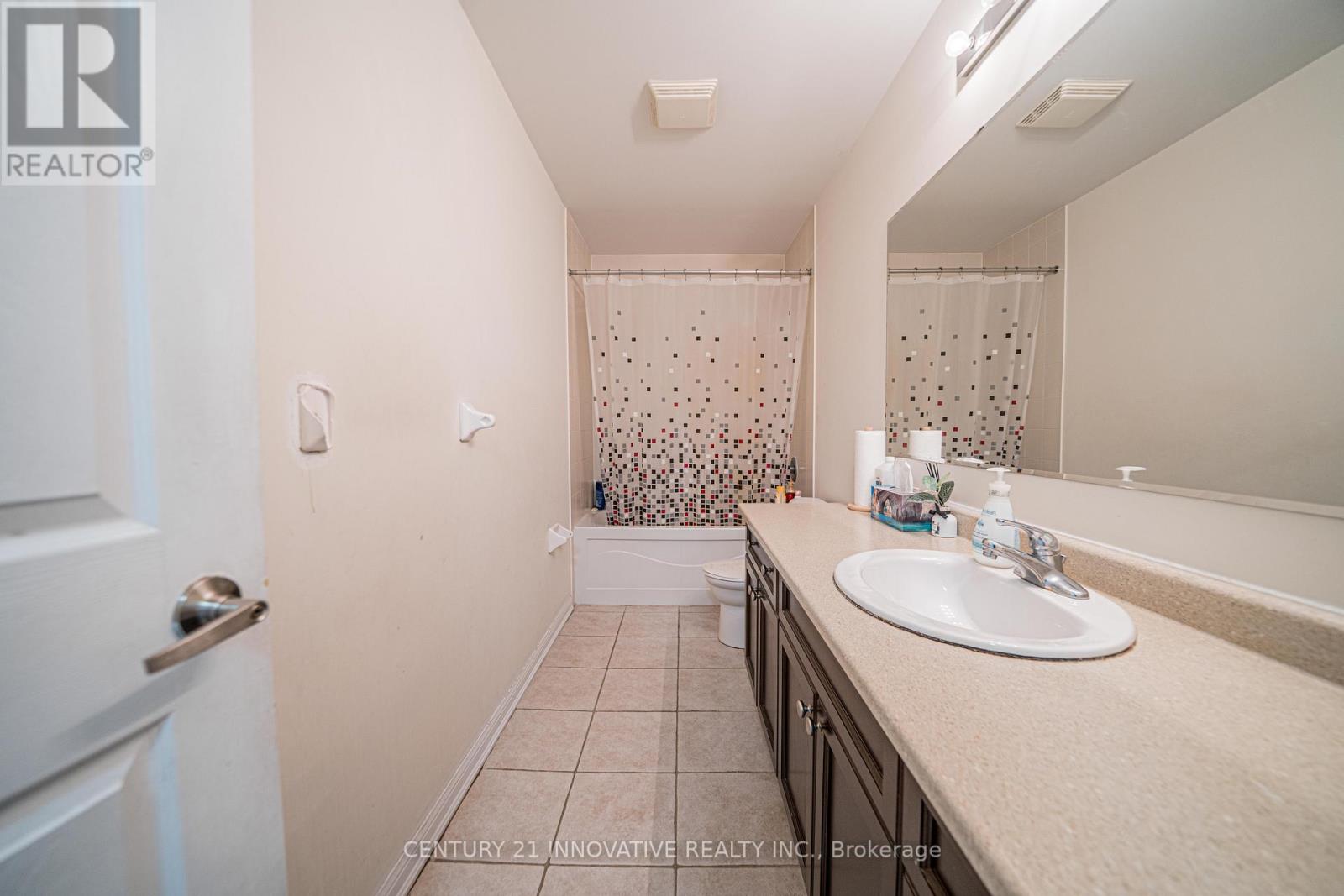 Photo 24 of 1 3034 Bur Oak Avenue, Markham ON