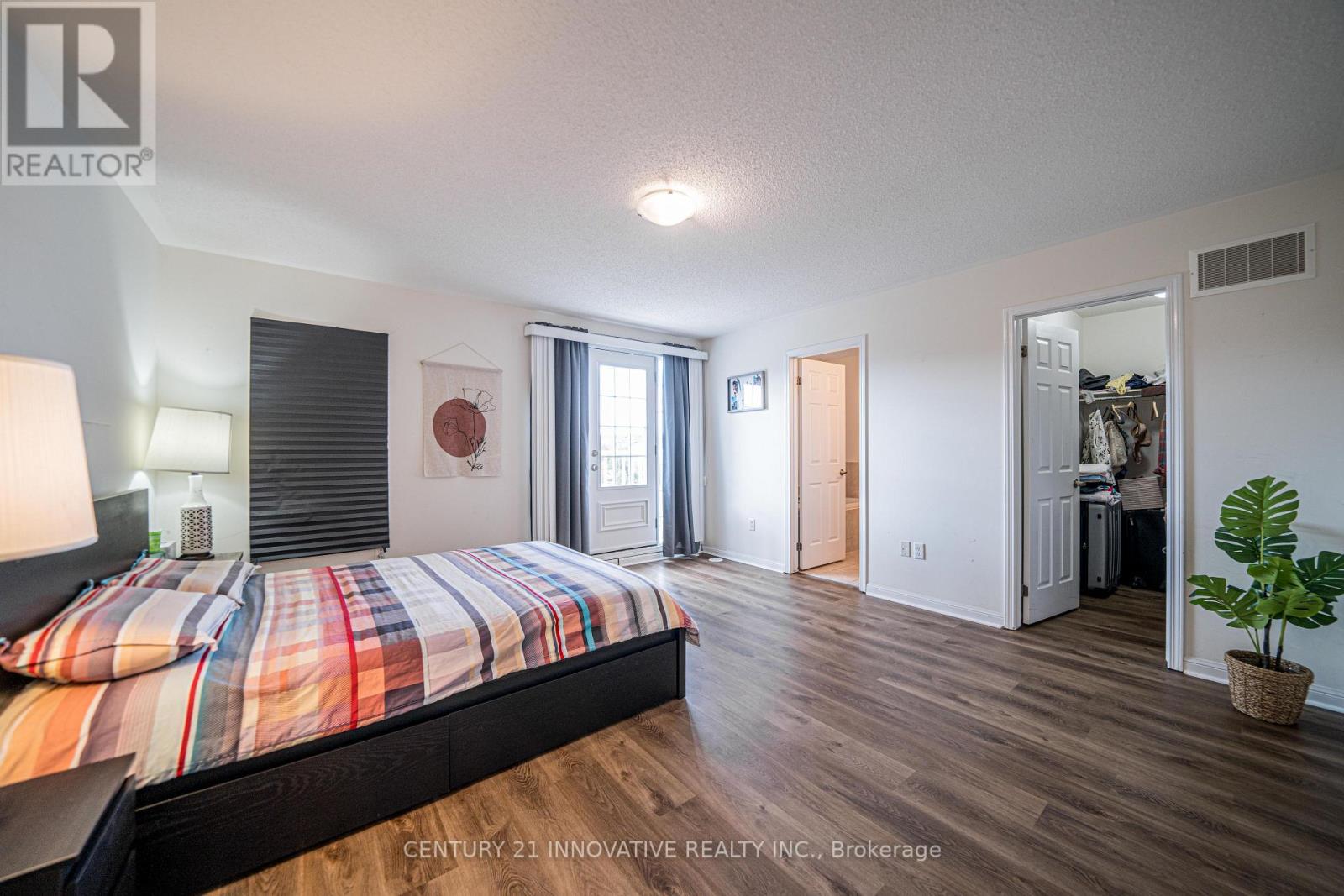 Photo 28 of 1 3034 Bur Oak Avenue, Markham ON