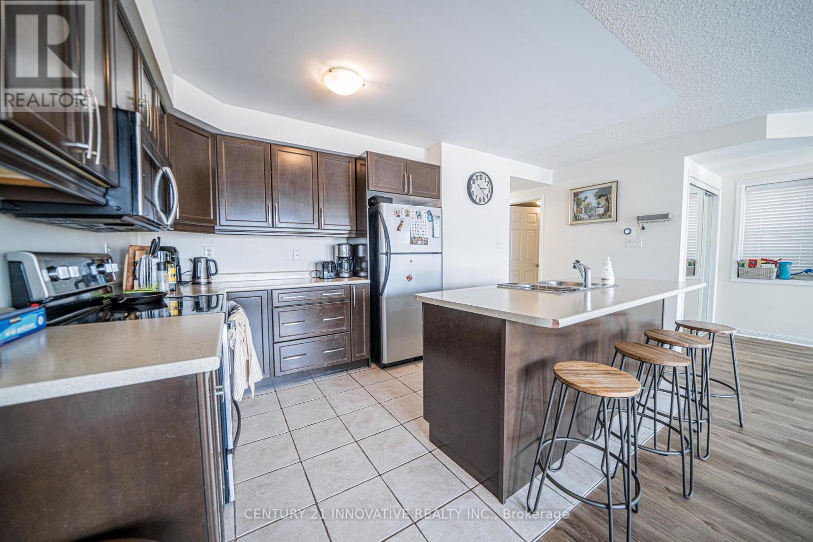 Photo 8 of 1 3034 Bur Oak Avenue, Markham ON
