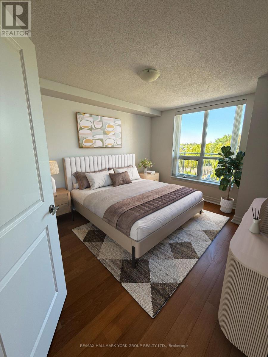Photo 9 of 434 180 John West Way, Aurora ON